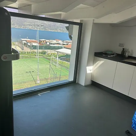 Floor Design Apt, 3bd, 2bt! Apartment Colico