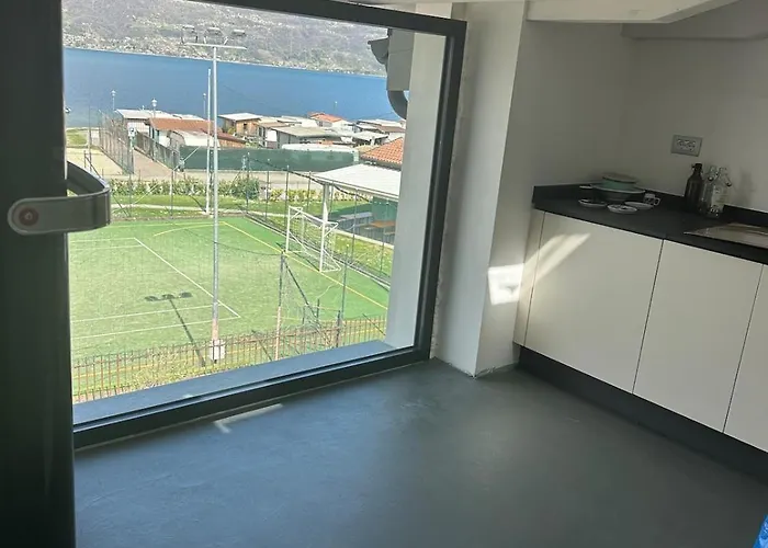 Floor Design Apt, 3bd, 2bt! Appartement Colico