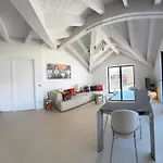 Apartman Floor Design Apt, 3bd, 2bt! Colico